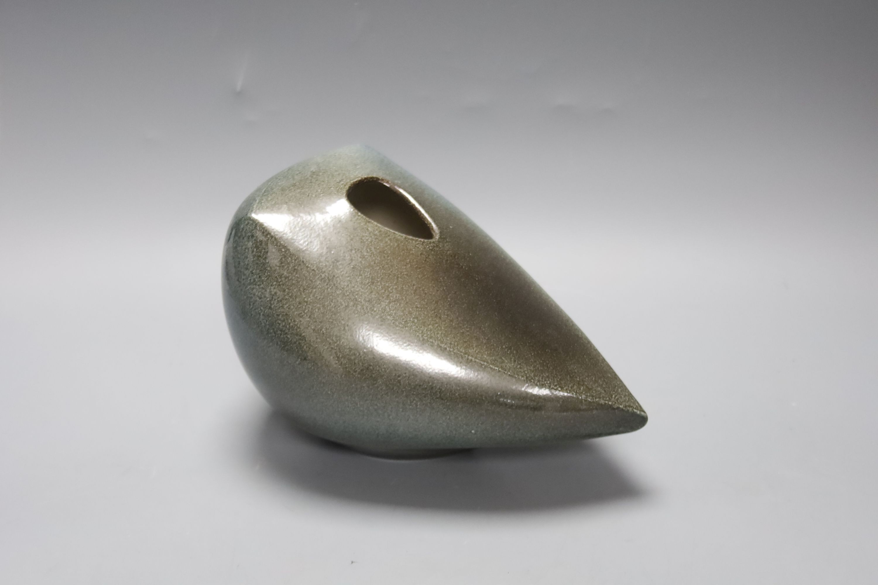 Ruth King (b.1955), a salt glazed barge pot, impressed RK mark, 25cm